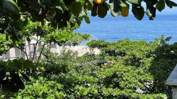 Imperdível - EXCEPCIONAL LUXOSO 2 QUARTOS NA QUADRA DA PRAIA E COM VISTA MAR !! - FCAP21543