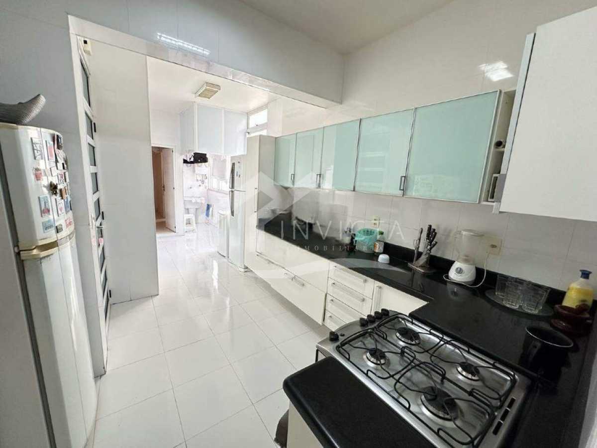 f3d5004792d24ef8998be6e041109e - 15