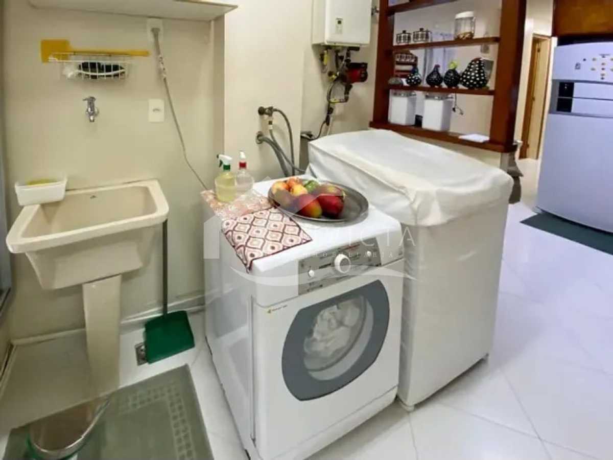 WhatsApp Image 2025-11-15 at 1 - 22