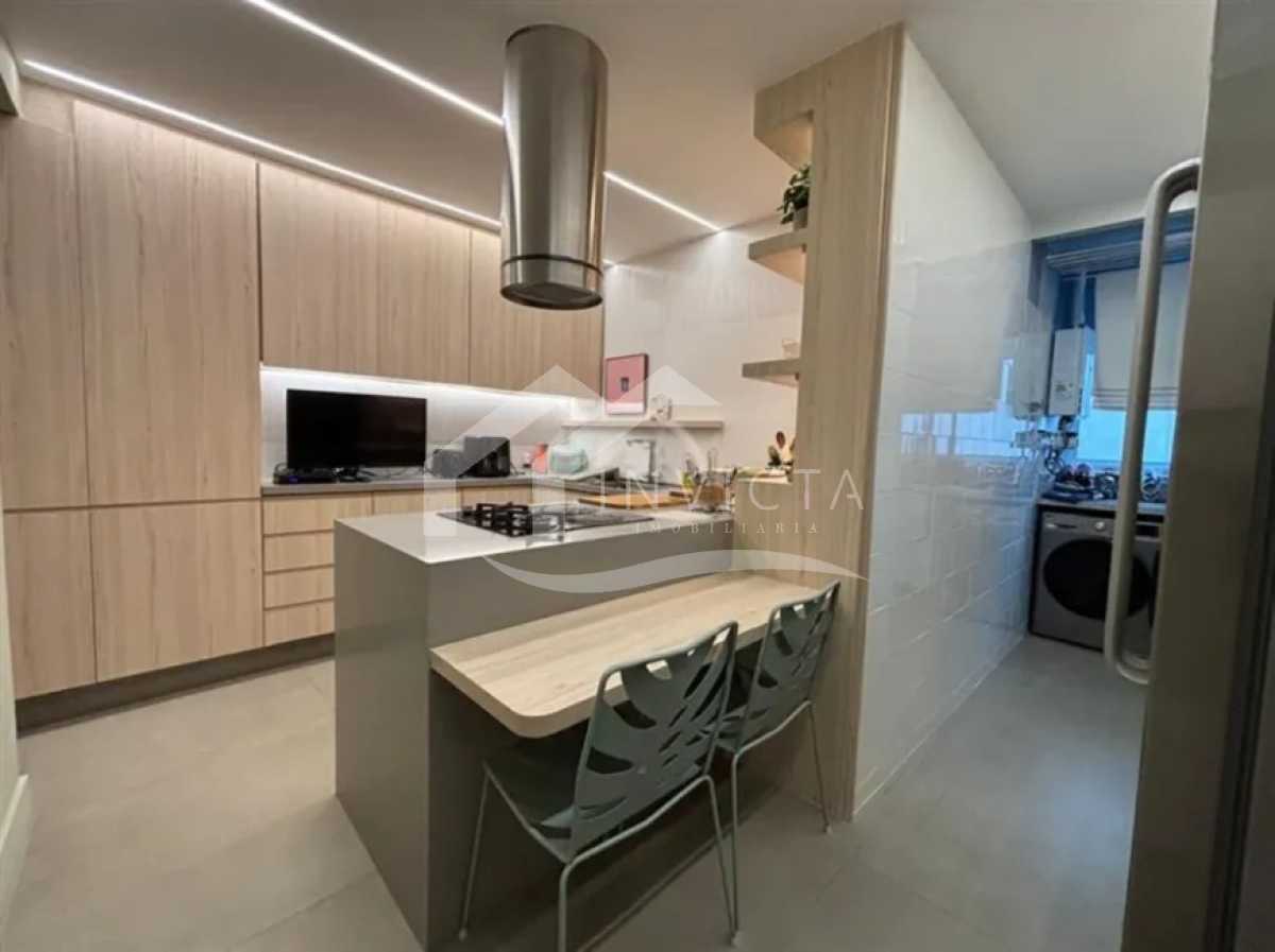 Conheça Cozinha do imóvel - Quadrilátero do charme: reformado 3 quartos com varanda e 2 vagas - IPAP30184 - 22 Cozinha - 22