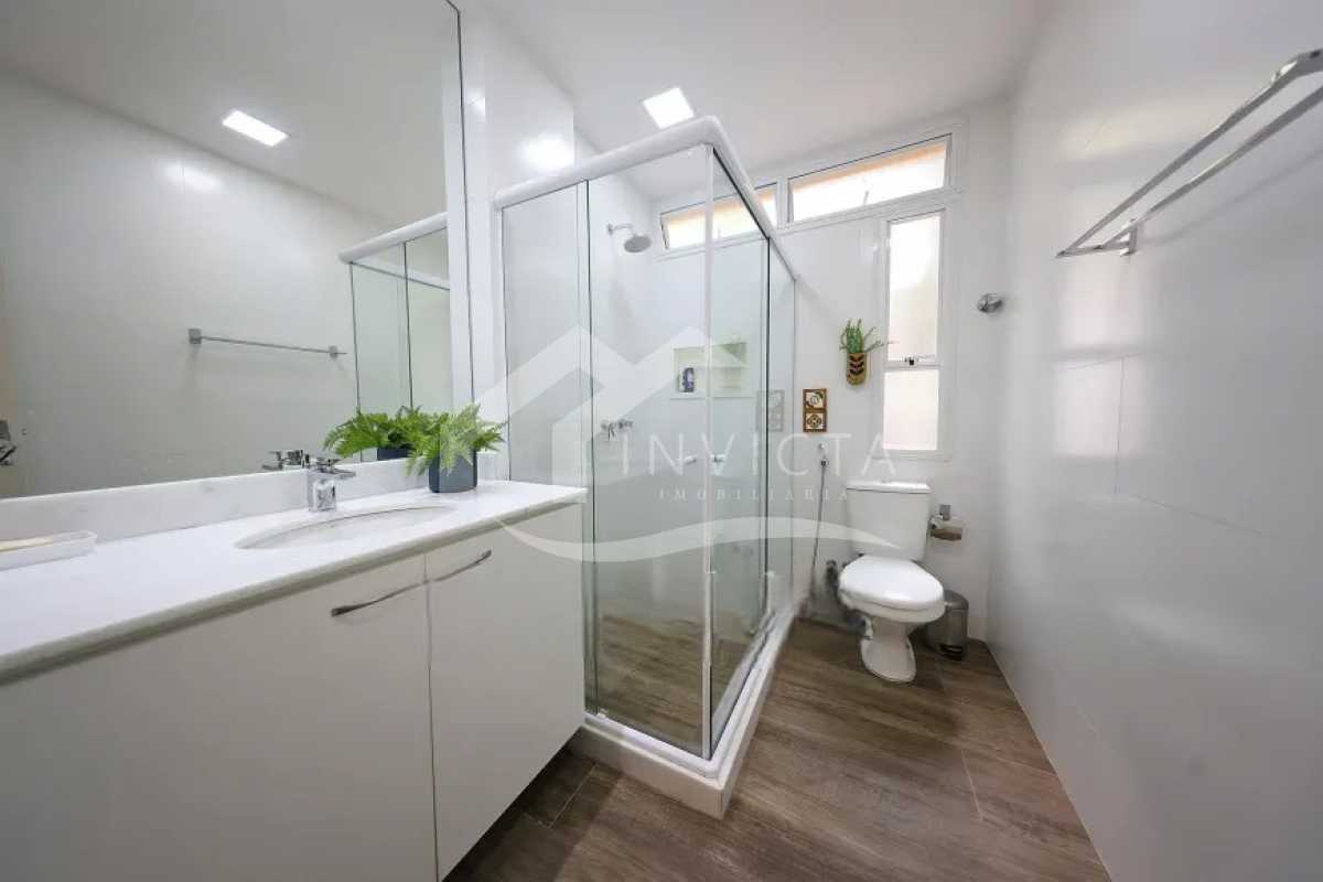 5a8b227d78e24039a89b33008d756a - 20