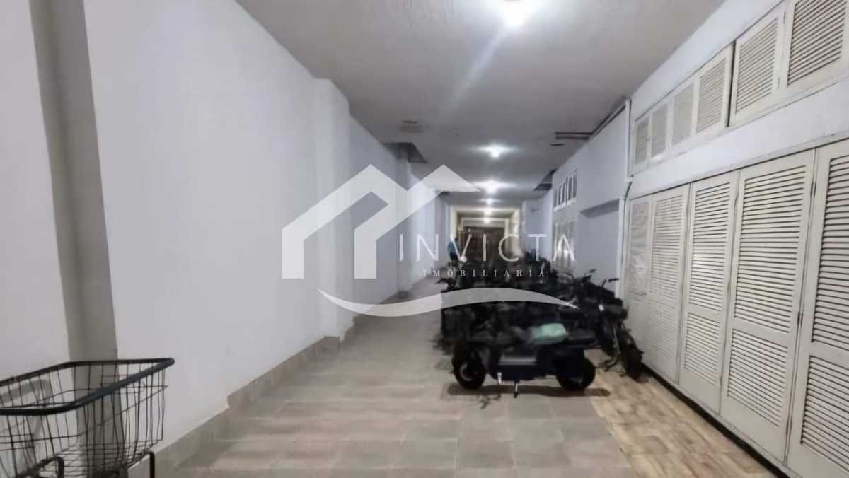 17479_G1763665488 - 23