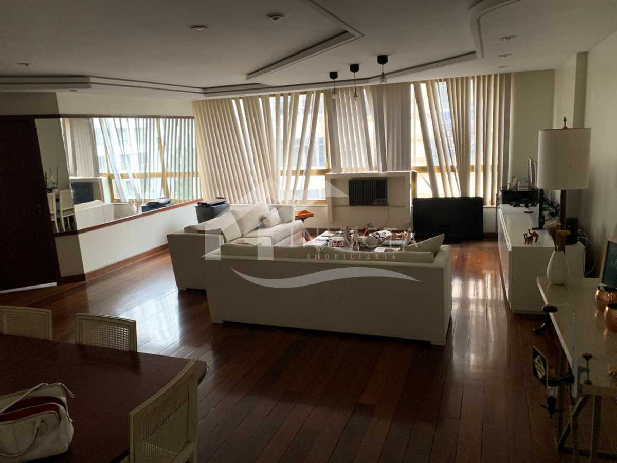 bc915e84-b115-473d-8c27-136892 - 1