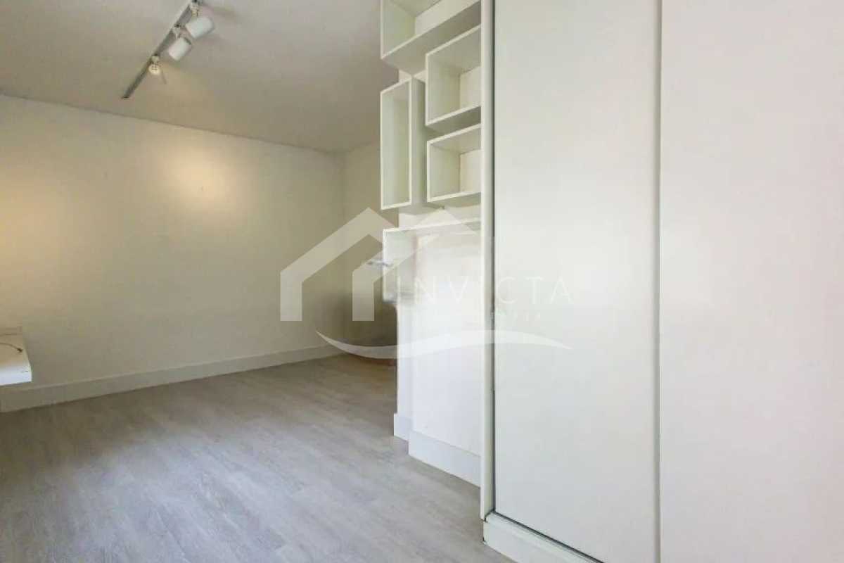 bc59f7a109be4f0e9ae4d06e1a5a45 - 21