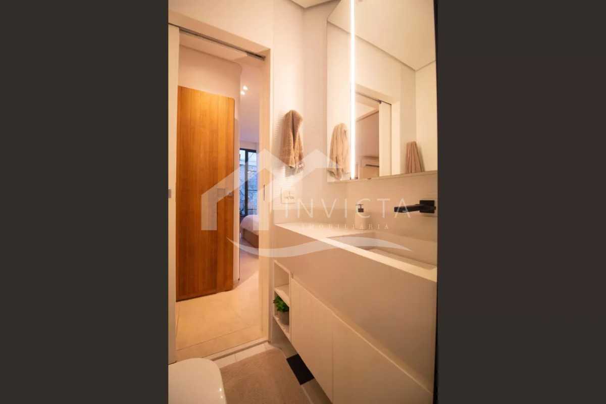 4536e34c205043ec99ebbce0557ce3 - 21