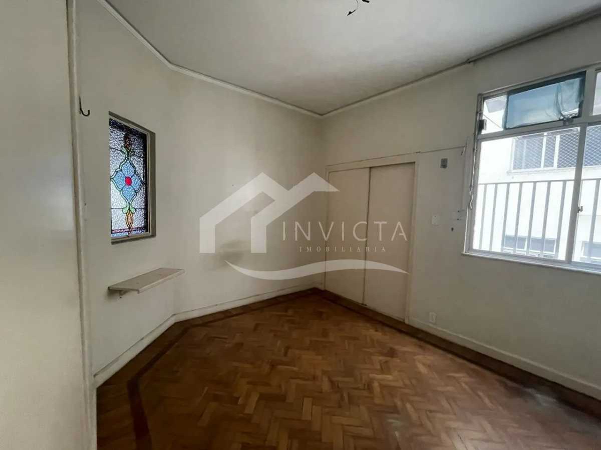 Ótima localização - MARAVILHOSO TRÊS QUARTOS COM DUAS SUITES PRÓXIMO A AV ATLÂNTICA - FCAP31798