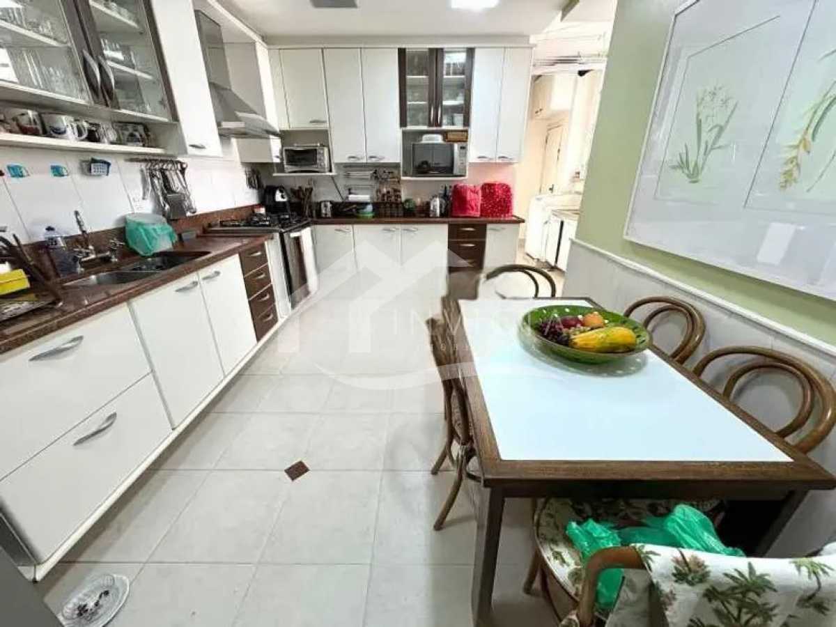 9f405f2f-8c3e-4abd-b36a-aaaaf0 - 21