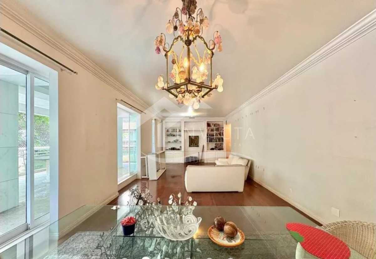 WhatsApp Image 2025-11-26 at 1 - 3