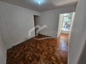 Ótima localização - Excelente 2 quartos no Leblon - IPAP20144