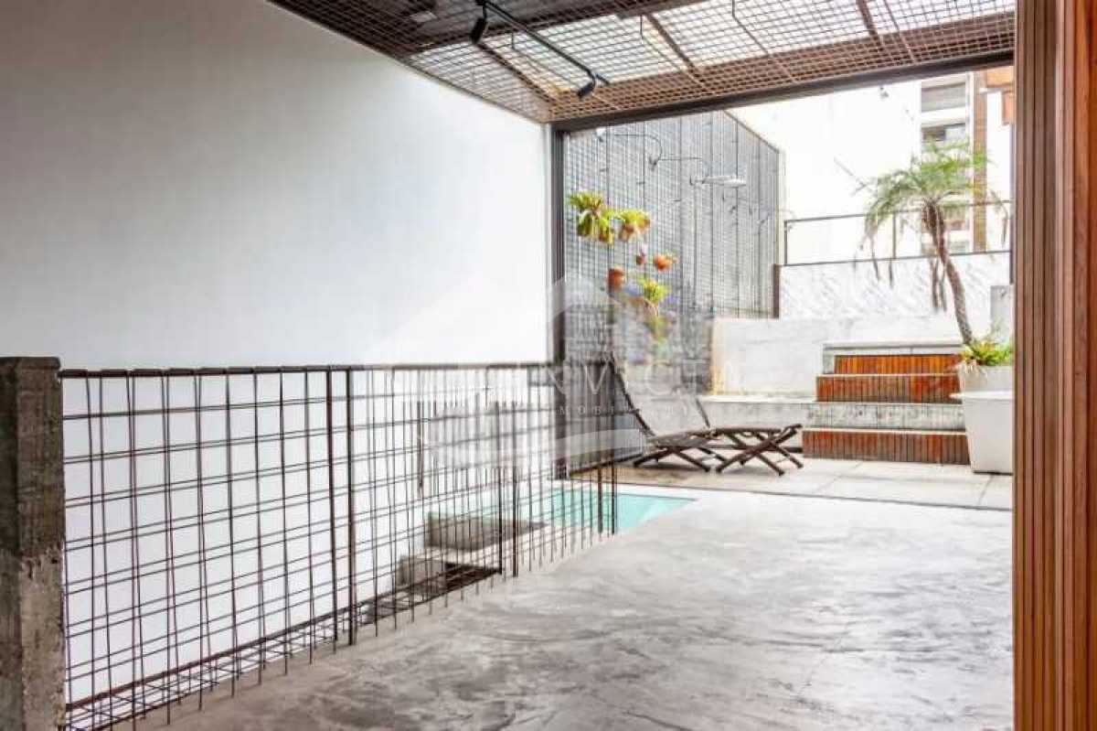 WhatsApp Image 2025-12-01 at 3 - 2