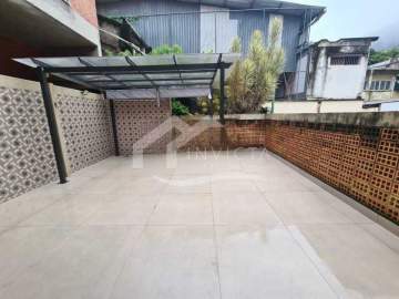 Imperdível - MARAVILHOSA CASA EM CONDOMINIO NO CORAÇÃO DE BOTAFOGO - FCCN30002