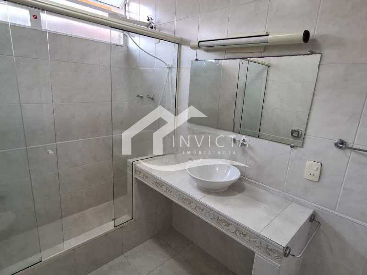 18129_G1764700671 - 24