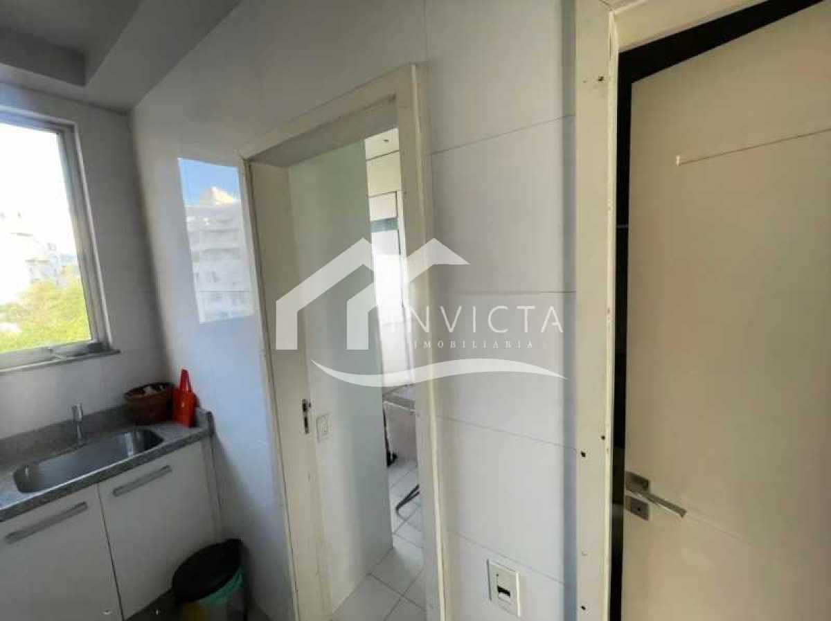 18129_G1764700680 - 26