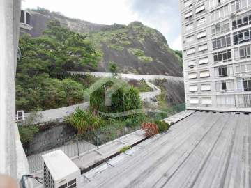 Imperdível - EXCELENTE OPORTUNIDADE APARTAMENTO DE TRÊS QUARTOS NO POSTO 3 EM COPACABANA!!!!! - FCAP31809