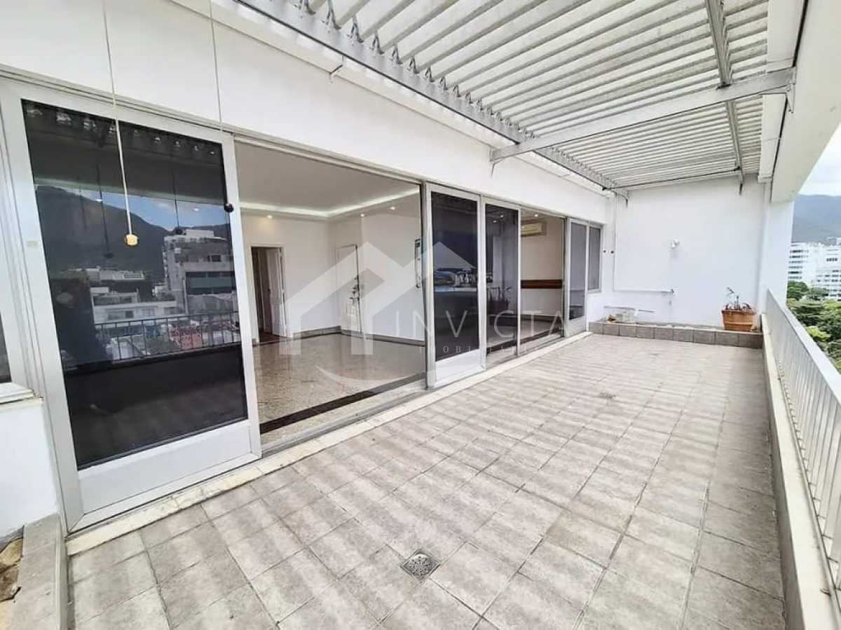 WhatsApp Image 2025-12-03 at 1 - 4