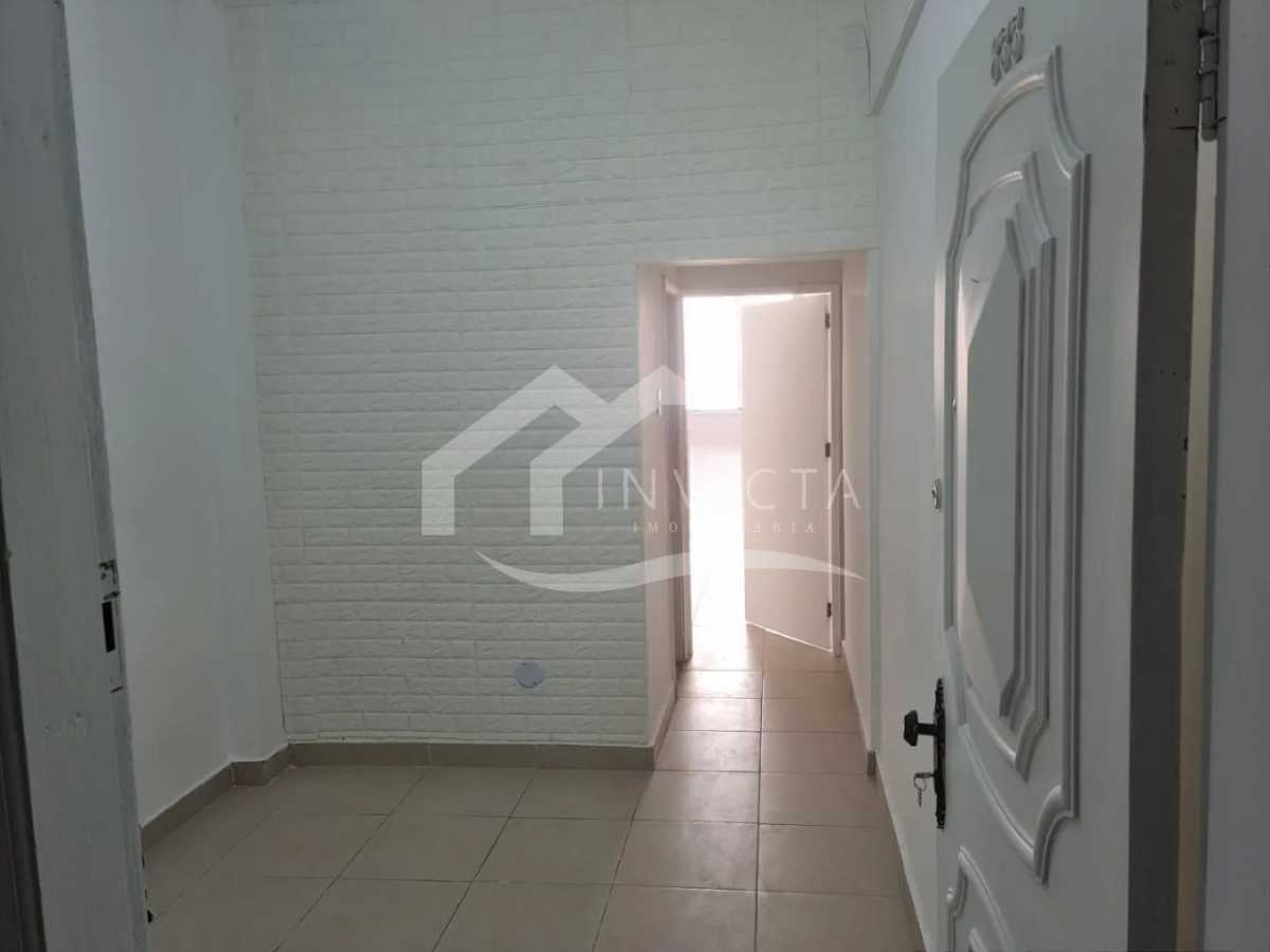 1308626-Photoroom - 13