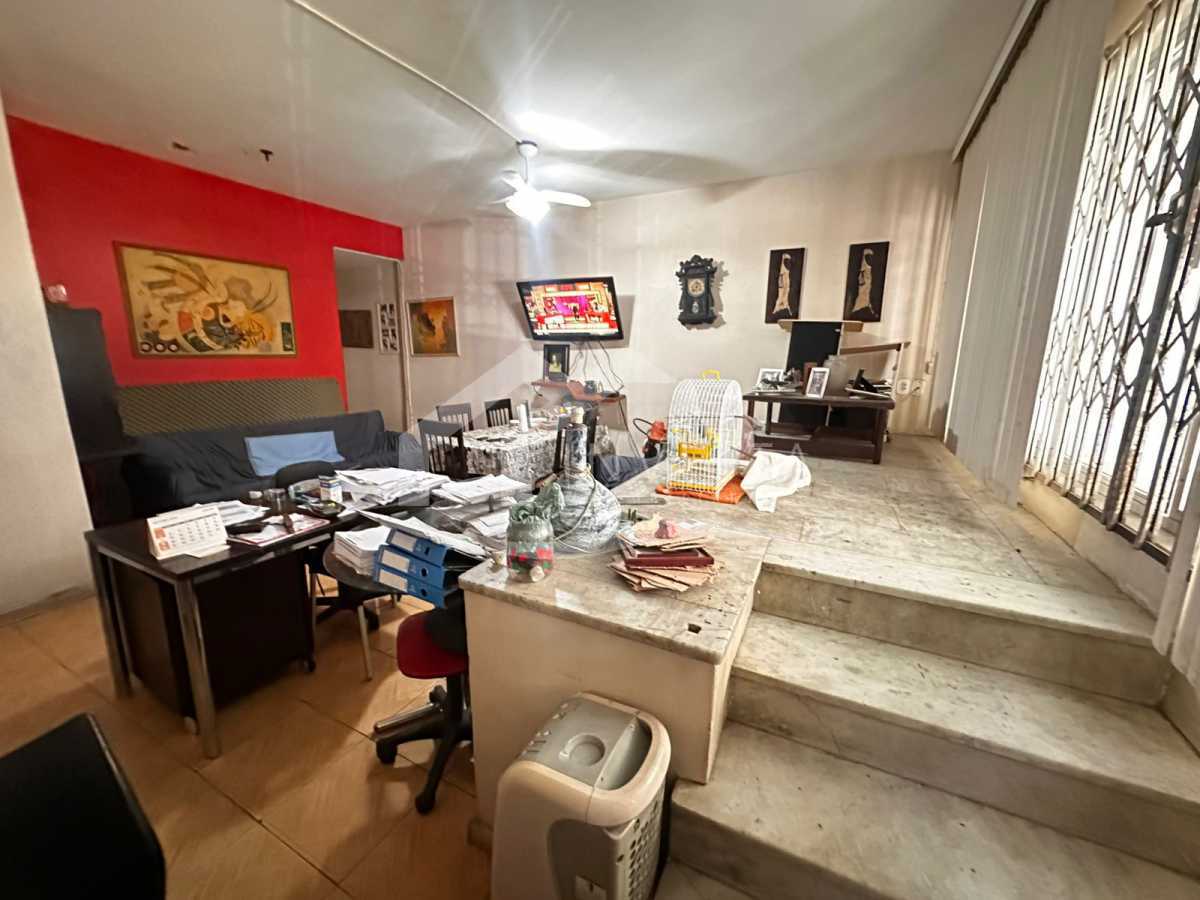 WhatsApp Image 2025-12-04 at 1 - 6