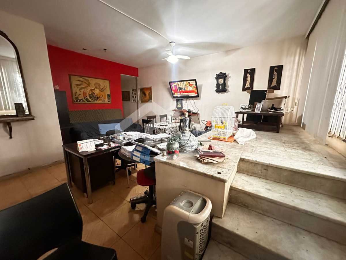 WhatsApp Image 2025-12-04 at 1 - 7