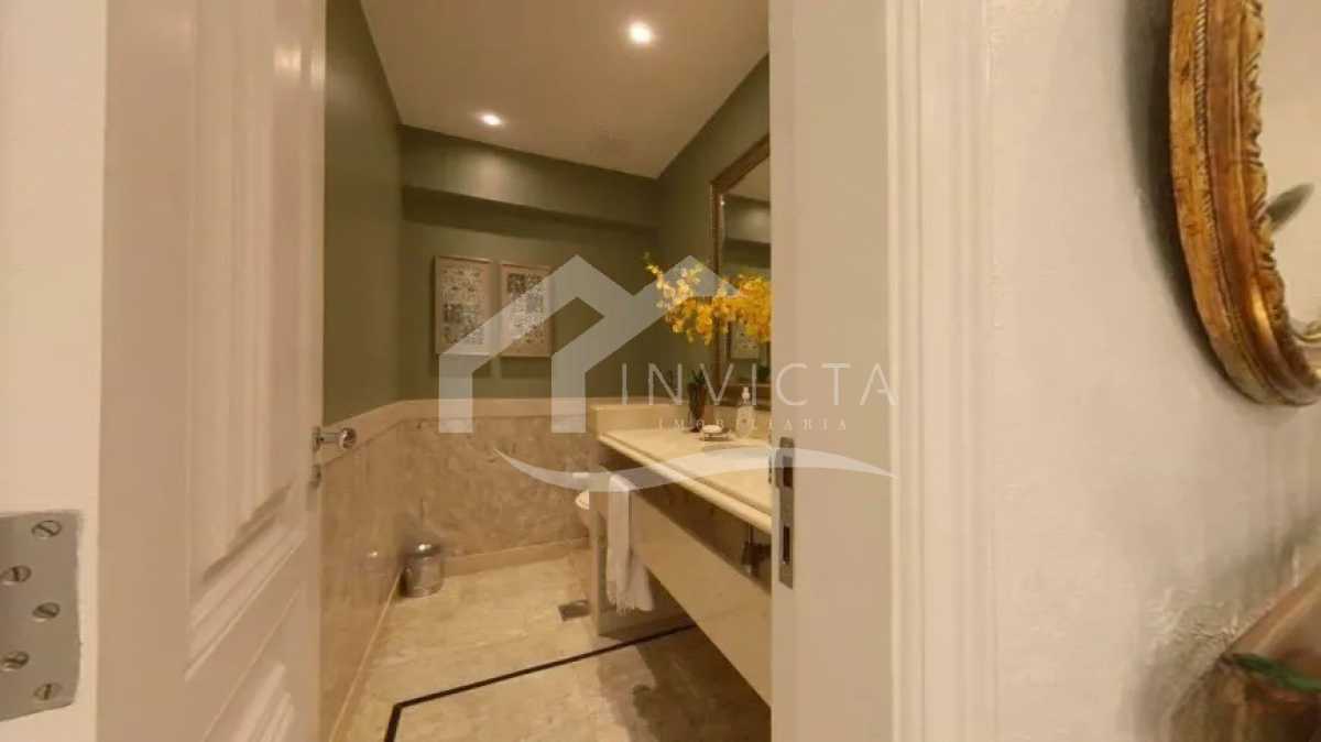 WhatsApp Image 2025-12-05 at 1 - 18