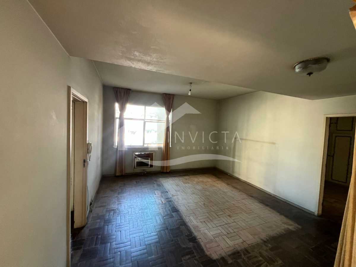 Imperdível - EXCELENTE APARTAMENTO DE 235m, COM VAGA NA ESCRITURA EM LOCALIZAÇÃO PRIVILEGIADA - RPAP40088