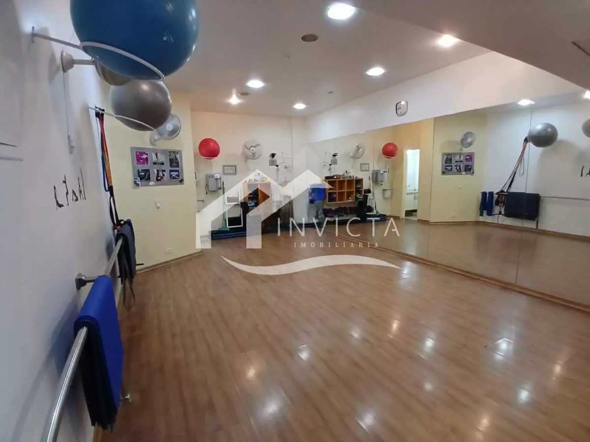 12272_G1757708924 - 11