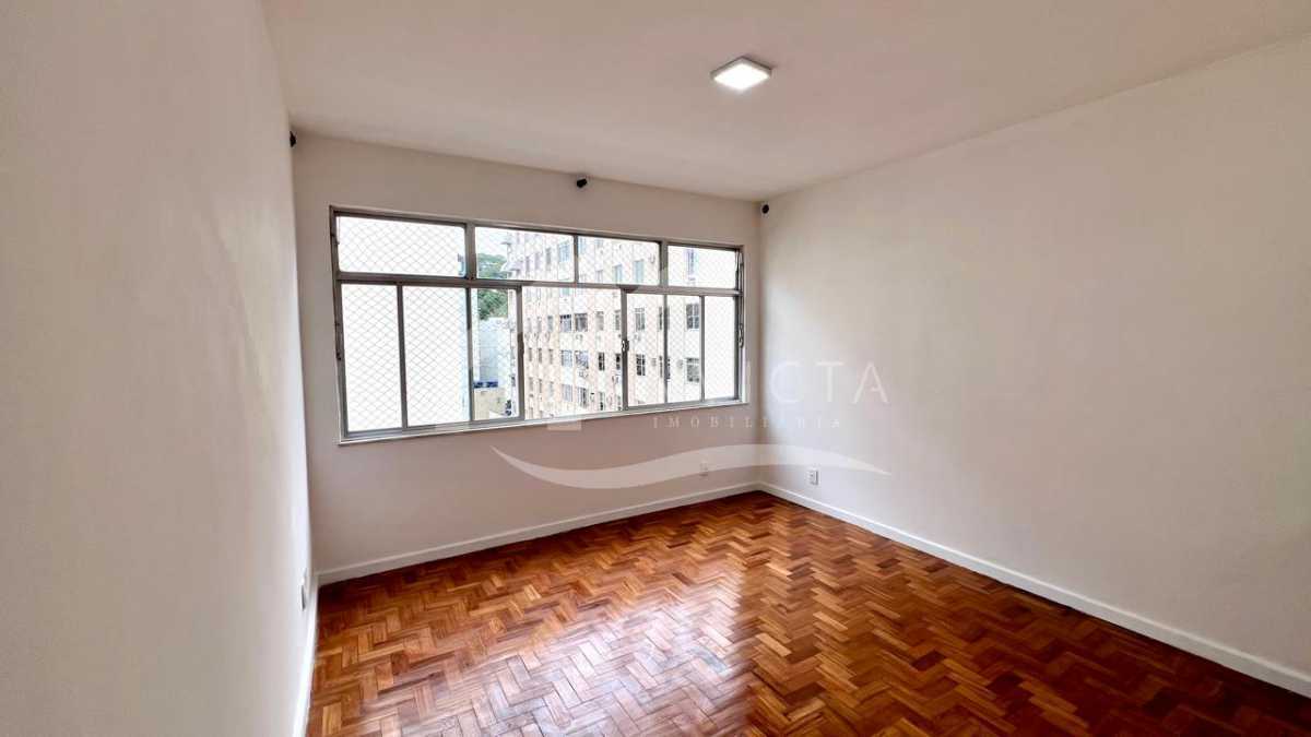 WhatsApp Image 2025-12-09 at 1 - 4