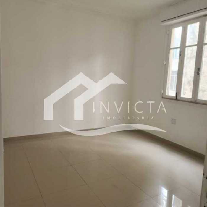 18544_G1765301322 - 25