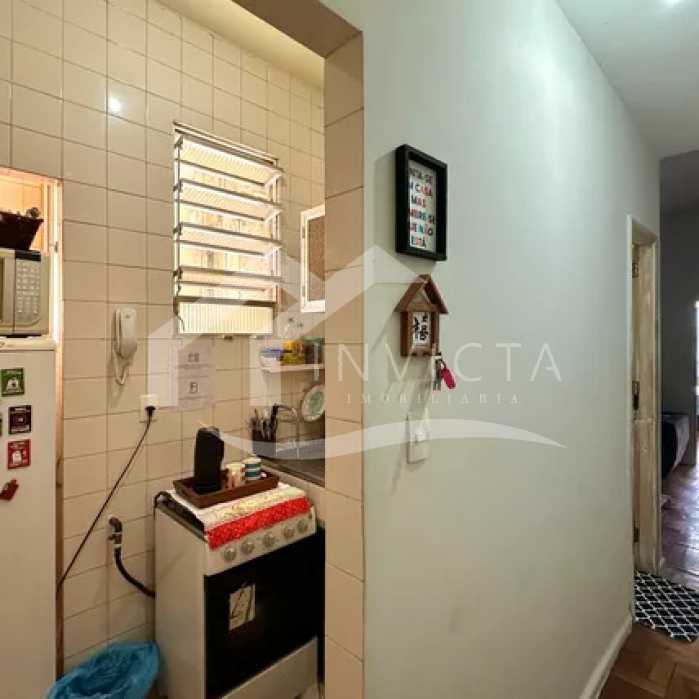 original895178092-938.19365653 - 13