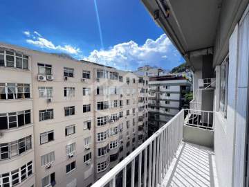 Imperdível - MARAVILHOSO 2 QUARTOS COM 2 VAGAS NA ESCRITURA EM COPACABANA!!! - FCAP21580