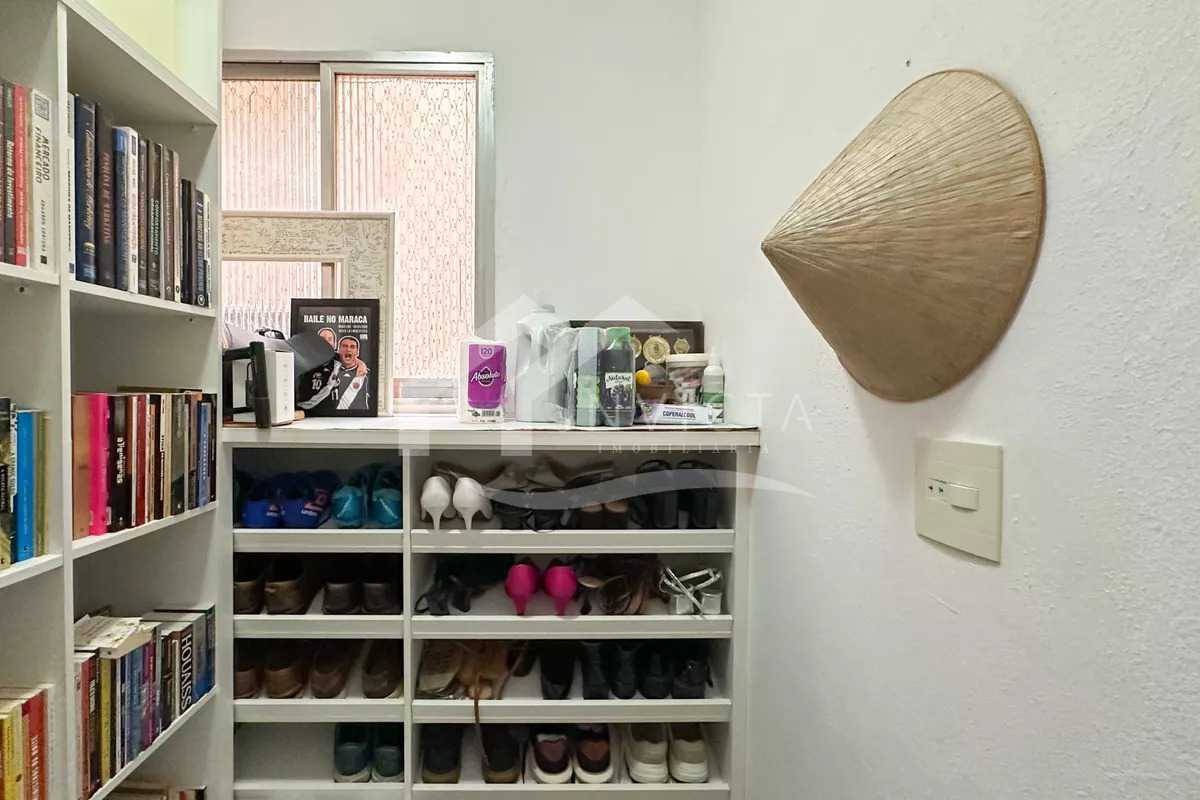 12cccbda-aa8c-4bdc-a5ec-4eaead - 18