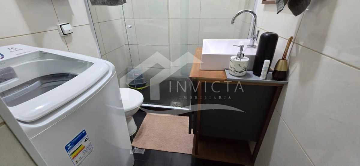 1295825-Photoroom - 21