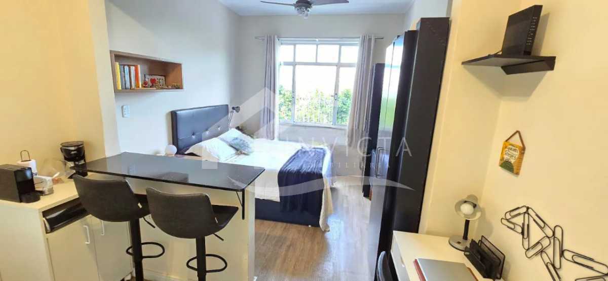 1295841-Photoroom - 12