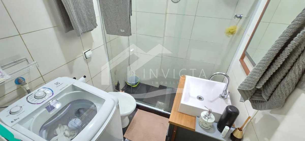 1295831-Photoroom - 24