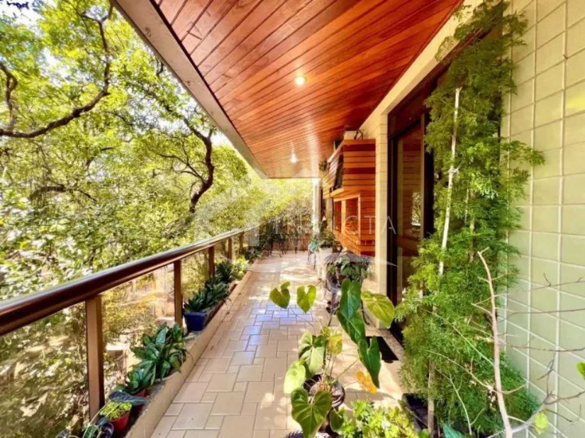 WhatsApp Image 2025-12-18 at 1 - 3