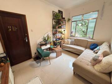 Imperdível - Apartamento Reformado, Silencioso e com Vista Verde . Próximo ao Metrô do Flamengo - BTAP10012