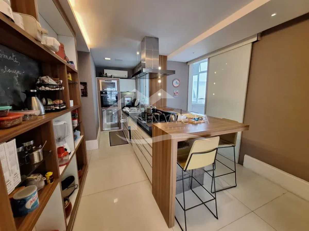 86456161-842b-4cb6-9e77-82f7e9 - 13