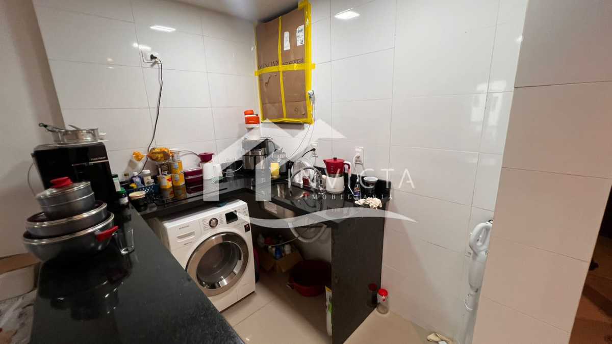 1973_G1761252873 - 23