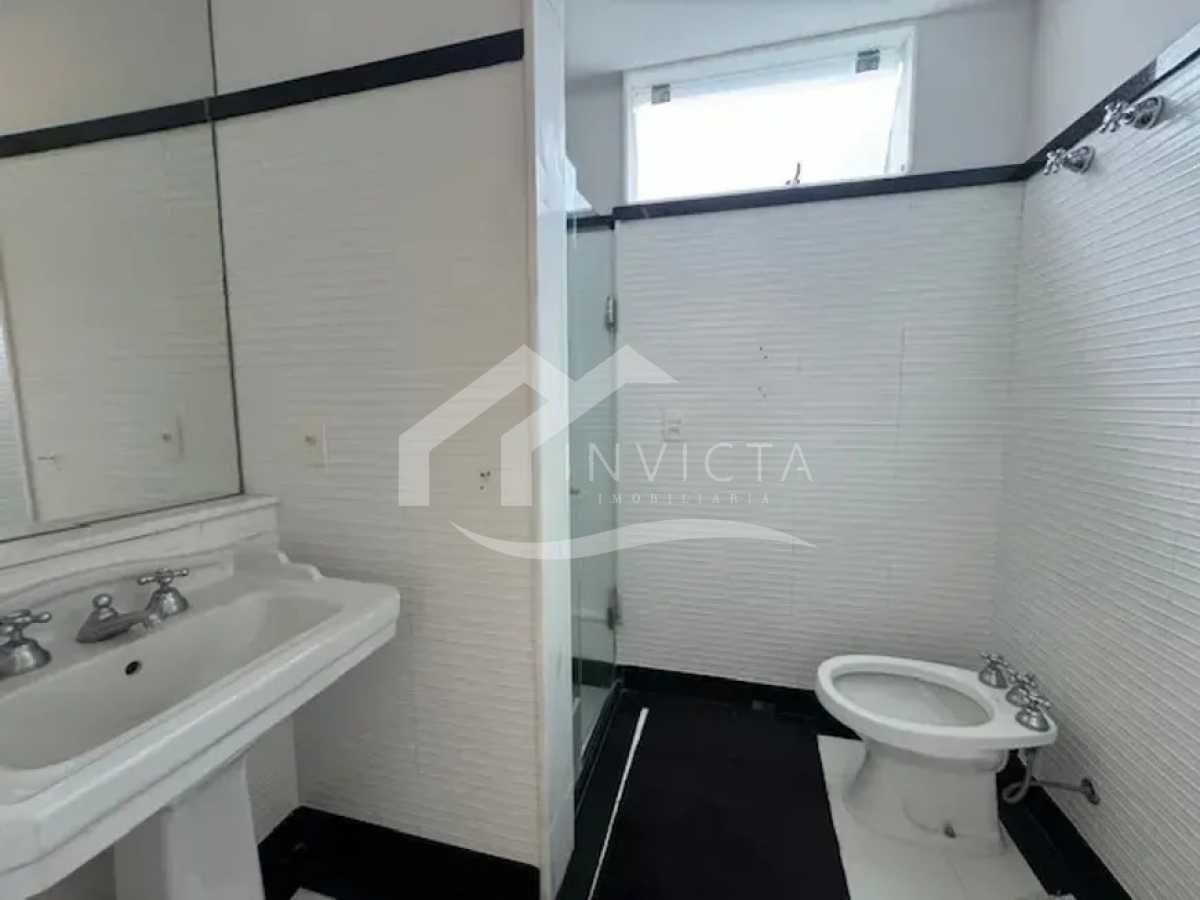 Banheiro suíte master - 11