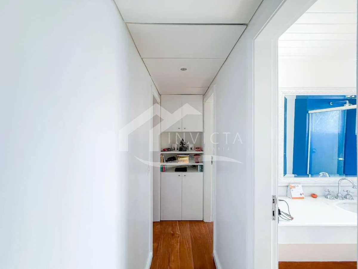 Corredor íntimo - 10