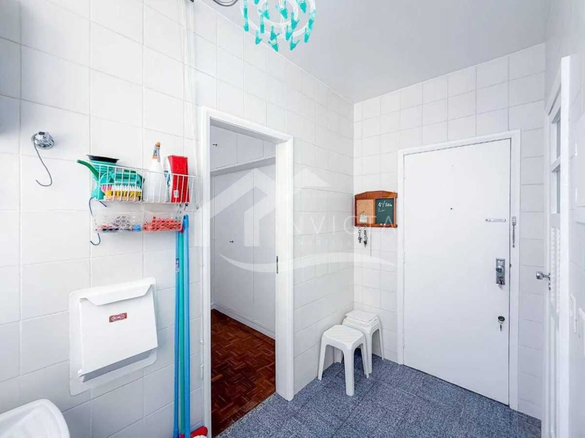 Área de serviço - 24