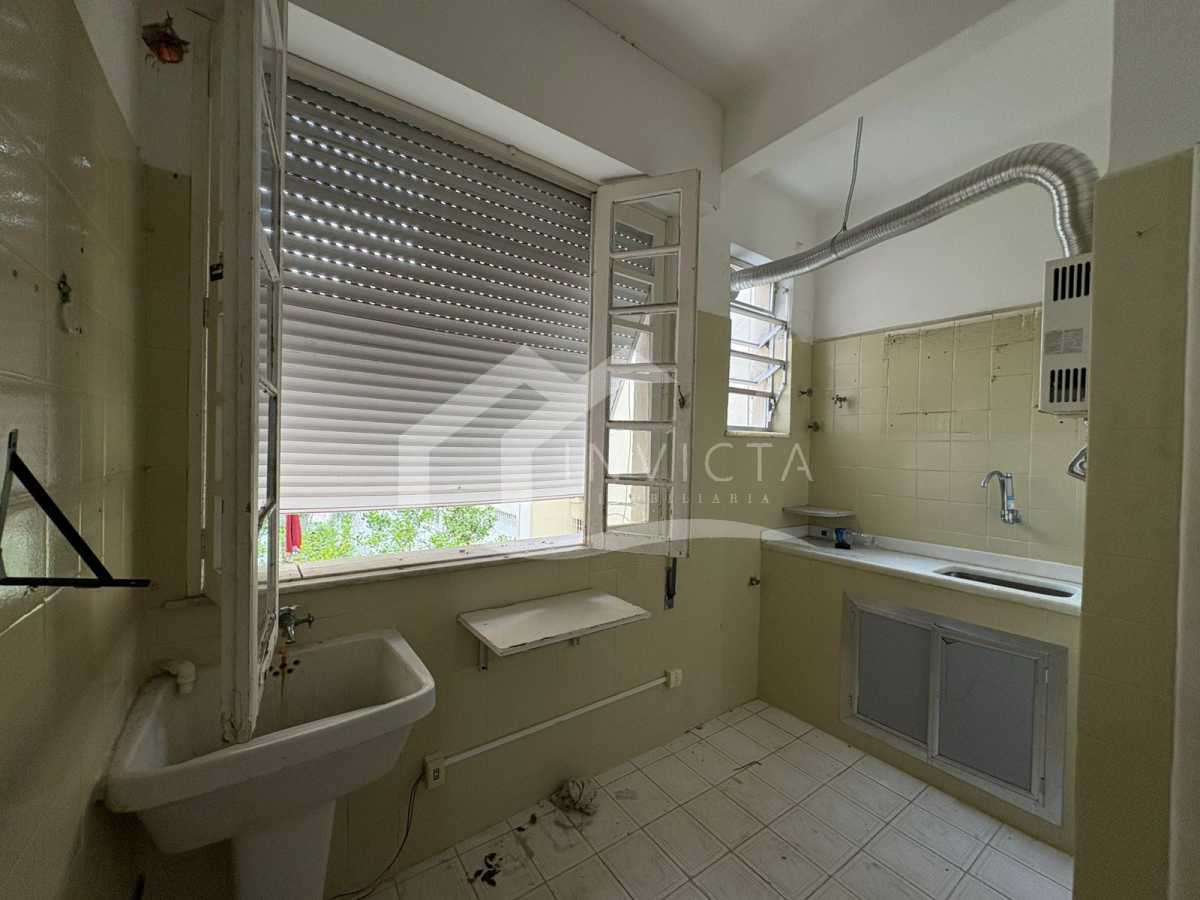 d01e7f96-0f5b-4a42-836d-ecb2ec - 15