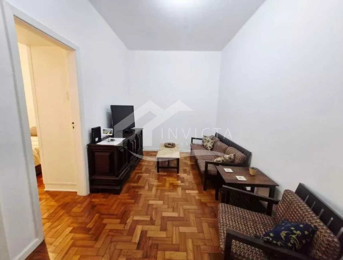 aa00ea7b-c8fe-4983-9950-e5b975 - 3