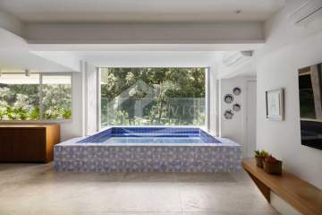 Imperdível - Excelente apartamento Linear de alto padrão na Gávea, totalmente reformado, com vista para o verde e para o Cristo Redentor. Imóvel com acabamentos de primeira linha, ideal - RPAP40097