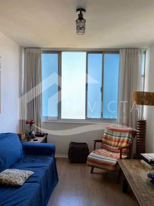 b4f9261b-73ea-4b09-8e5f-8e0e58 - 17