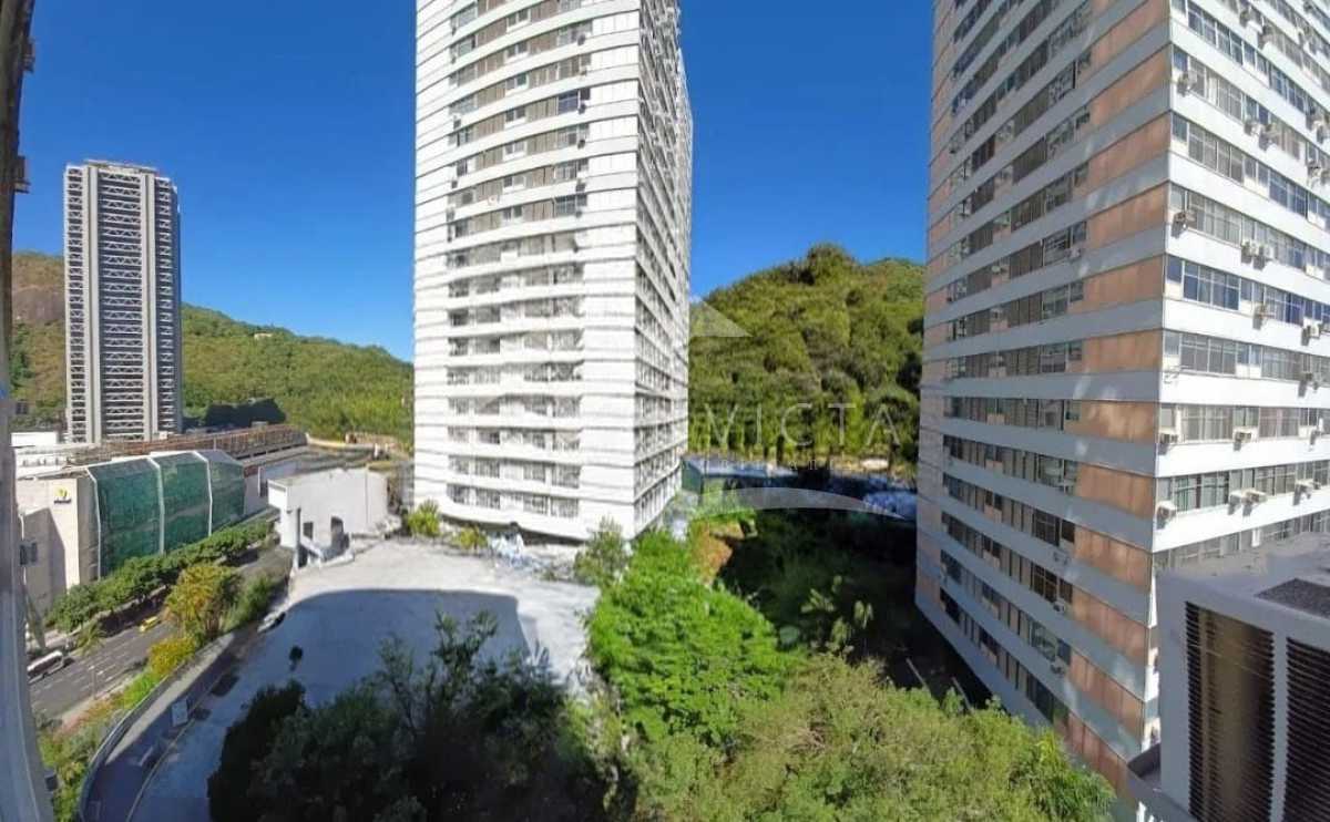 bb2b6e2e-b195-4b08-a42f-c7a0c3 - 18