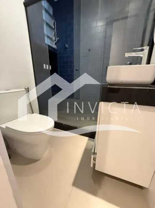 21112_G1771596855 - 24