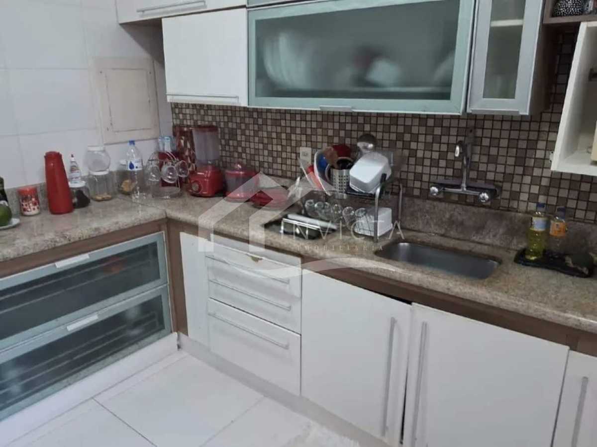 d3a6159d-0dd3-46e7-81c5-0d6b2e - 17