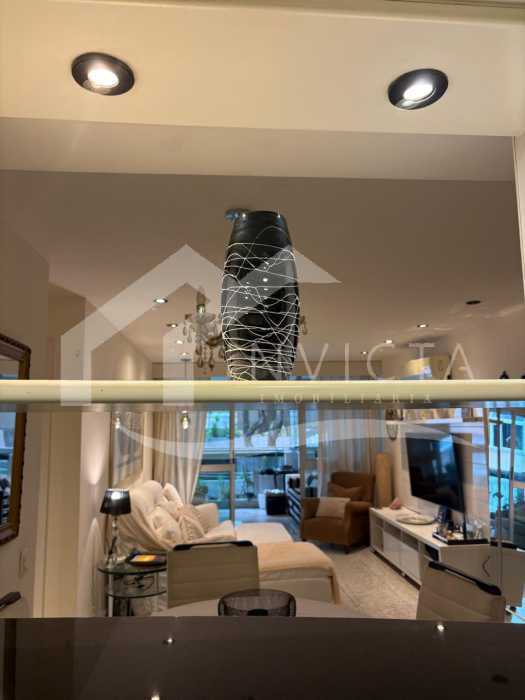 920ab6c2-ac56-42fd-8e67-205b29 - 8