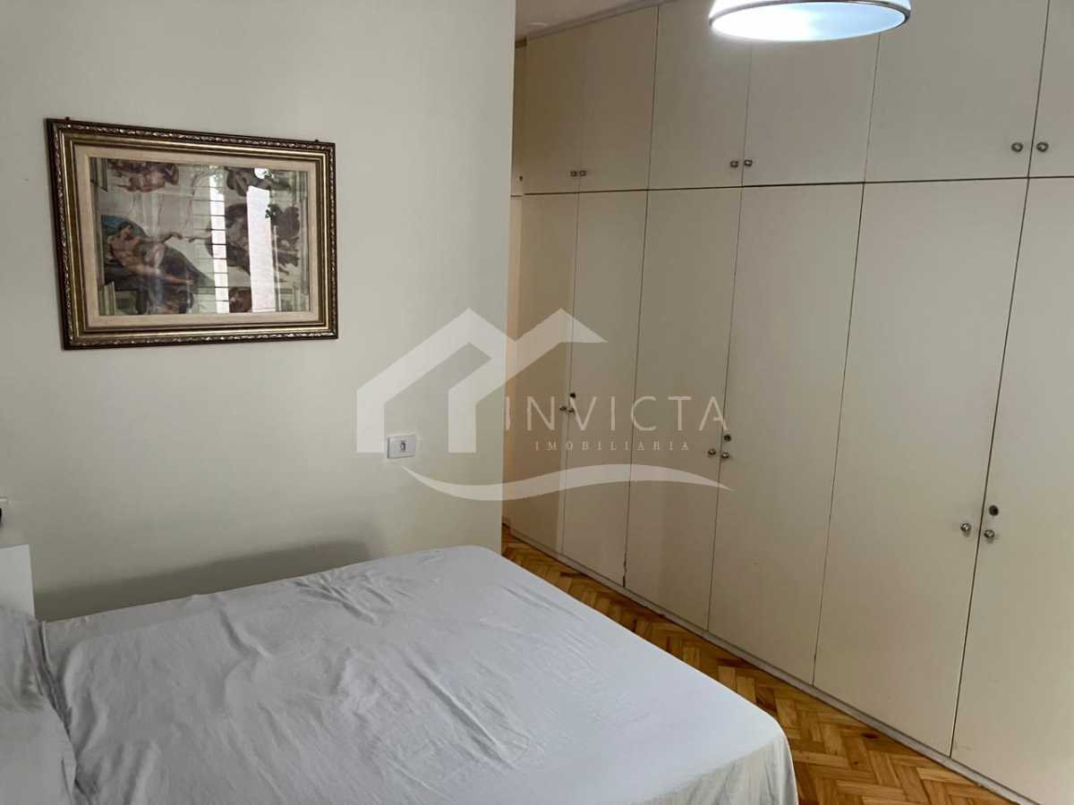 Suíte com varanda - 13