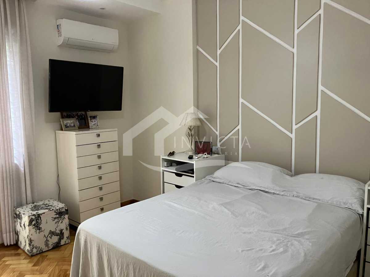 Suíte com varanda - 12